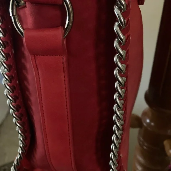 Fashion bag with Chain Detail - Picture 4 of 4